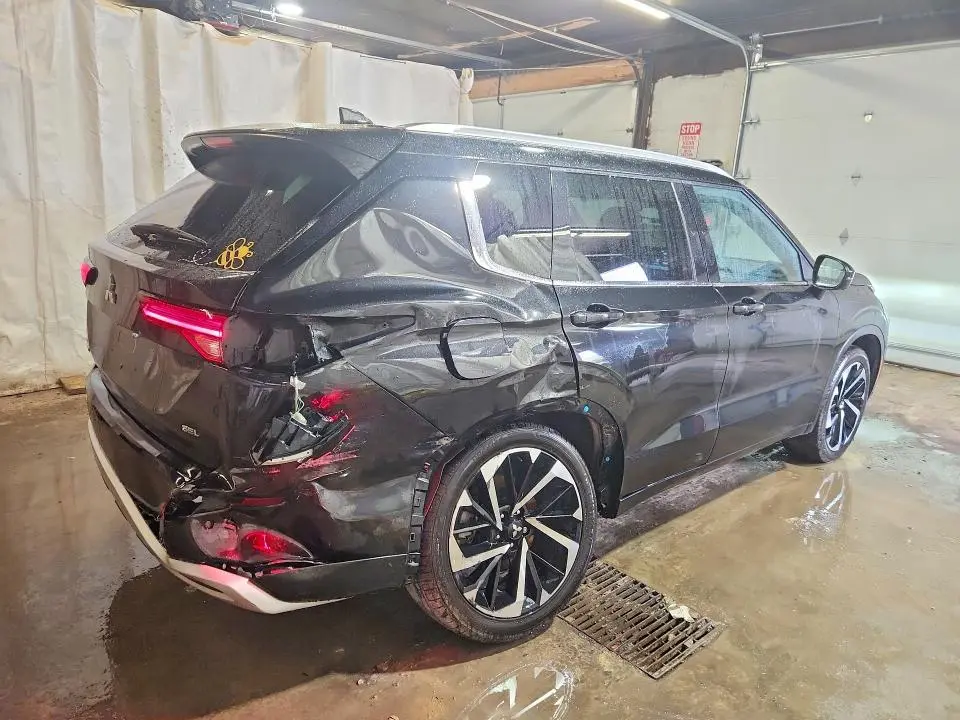 2022 MITSUBISHI OUTLANDER SEL  
