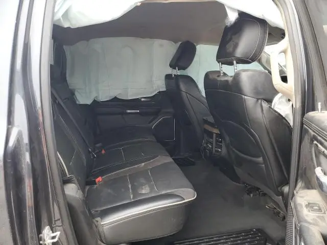 2019 RAM 1500 LARAMIE  