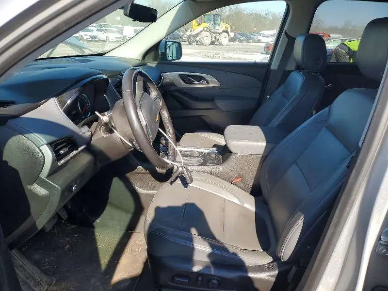 2019 CHEVROLET TRAVERSE LT  