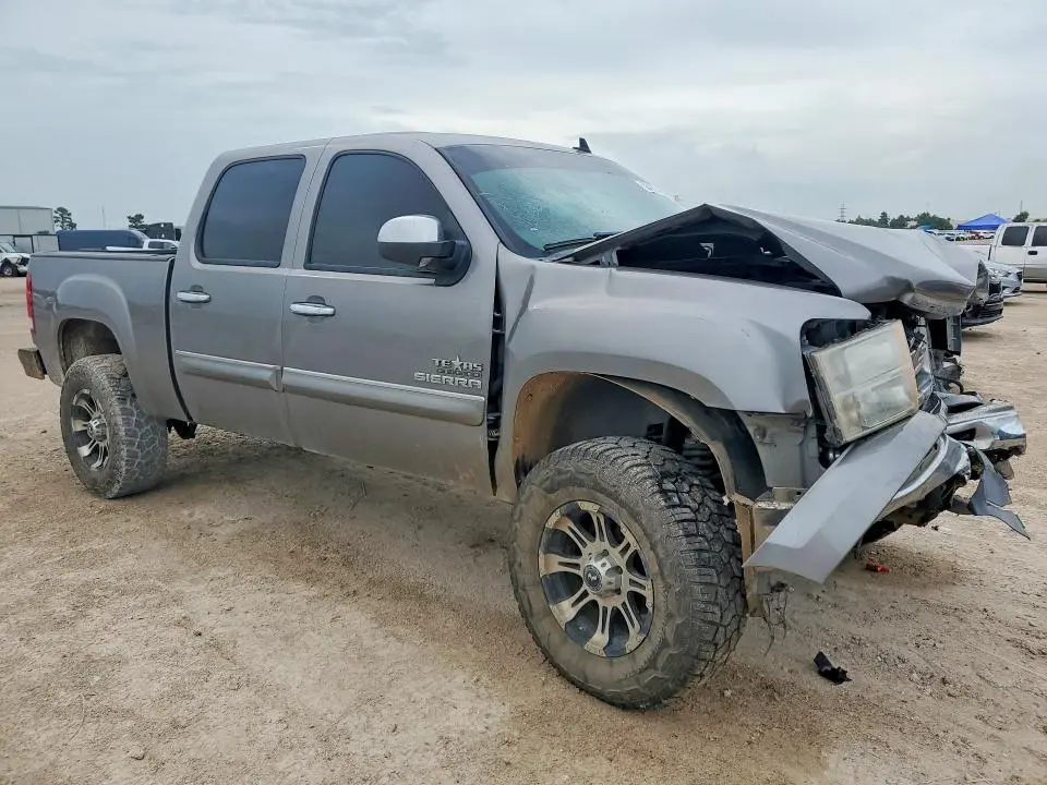 2013 GMC SIERRA C1500 SLE  