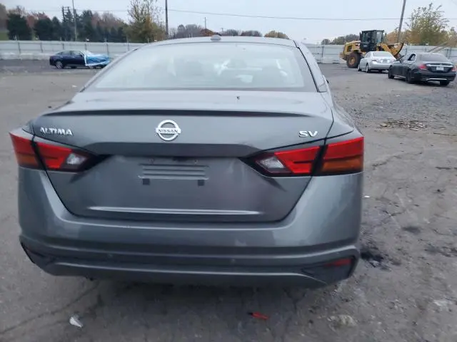 2022 NISSAN ALTIMA SV  