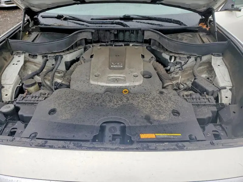 2016 INFINITI QX70 BASE  