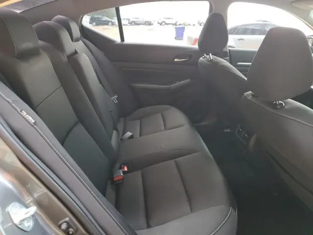 2019 NISSAN ALTIMA SV  