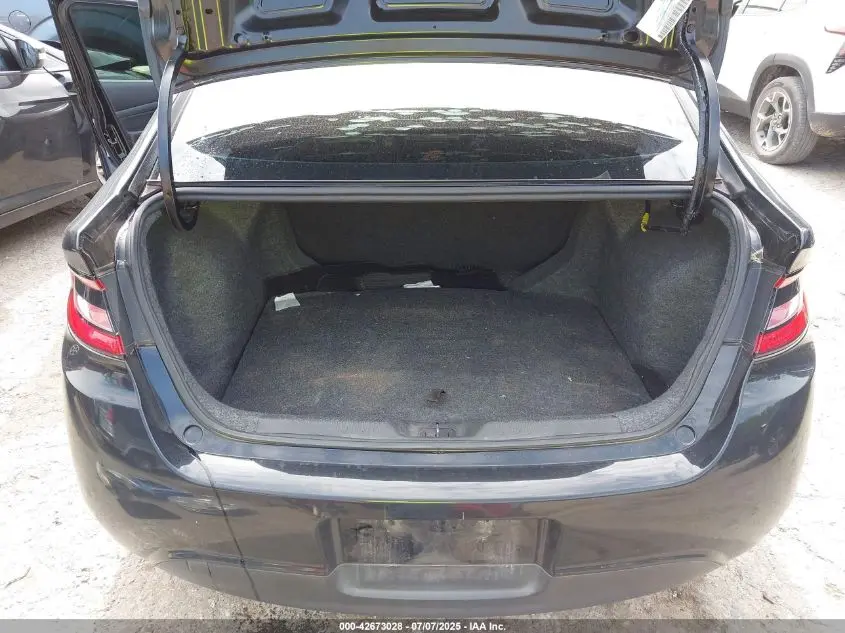 2015 DODGE DART SE