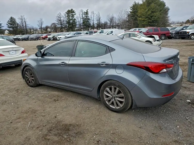 2016 HYUNDAI ELANTRA SE  