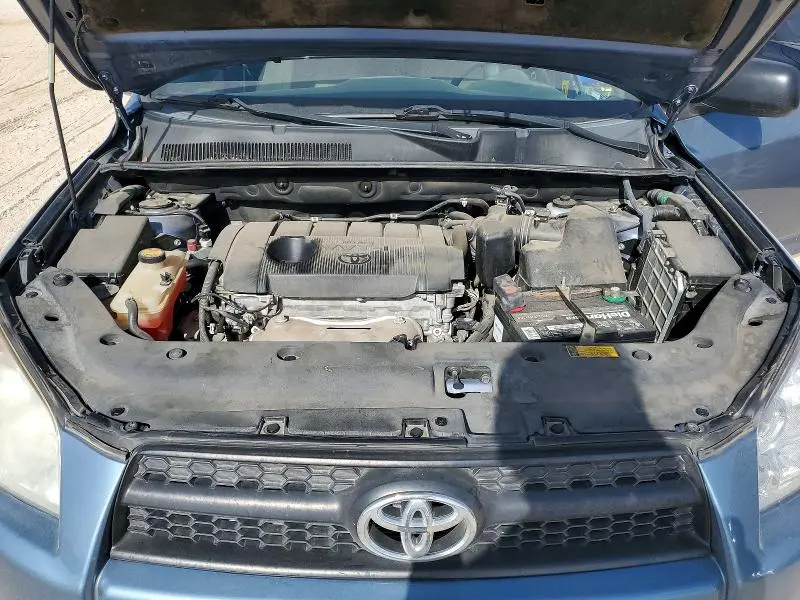 2011 TOYOTA RAV4 BASE  