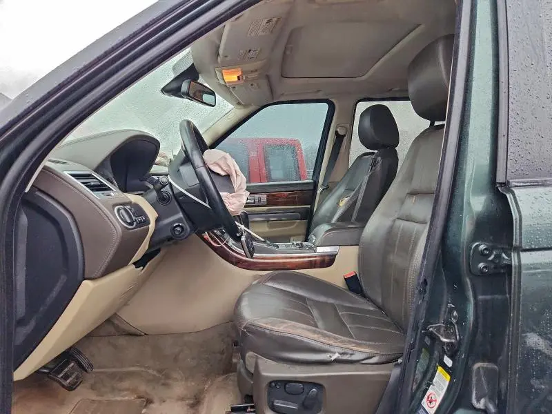 2011 LAND ROVER RANGE ROVER SPORT LUX  