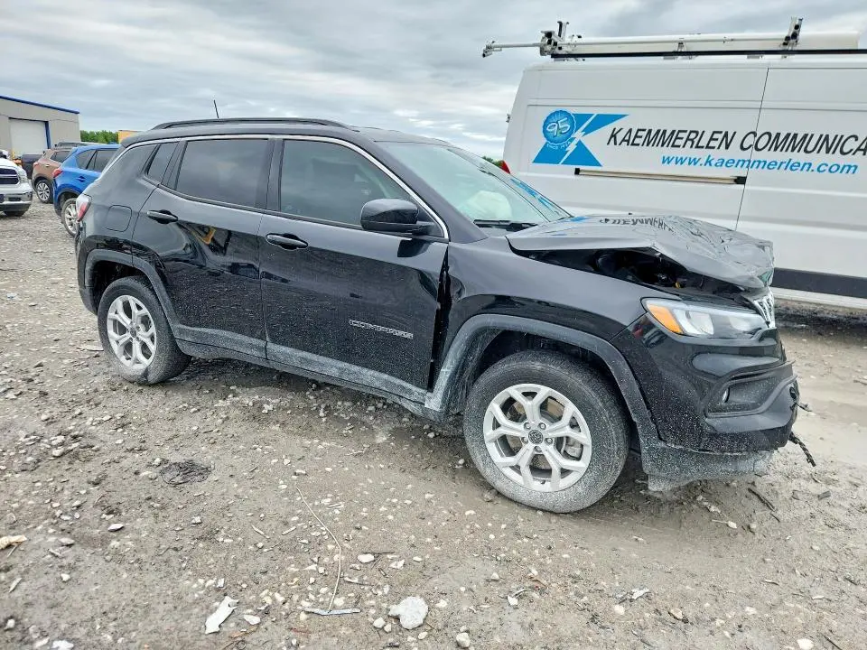 2025 JEEP COMPASS LATITUDE  