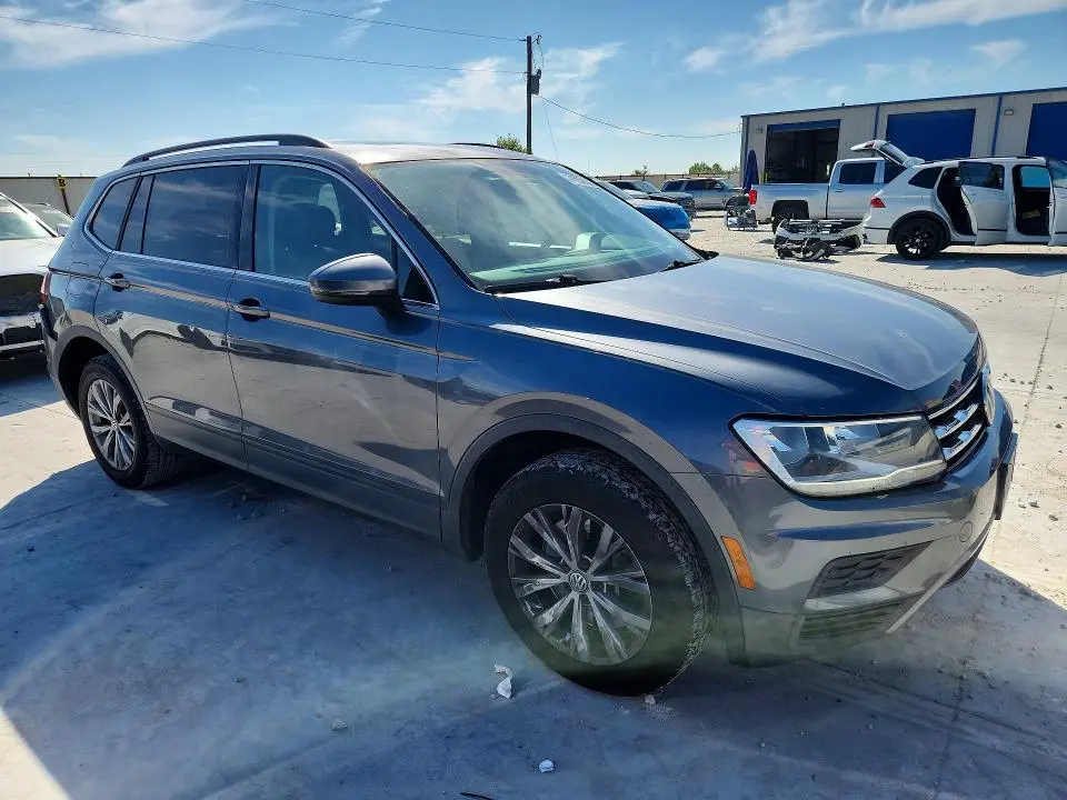 2019 VOLKSWAGEN TIGUAN SE  