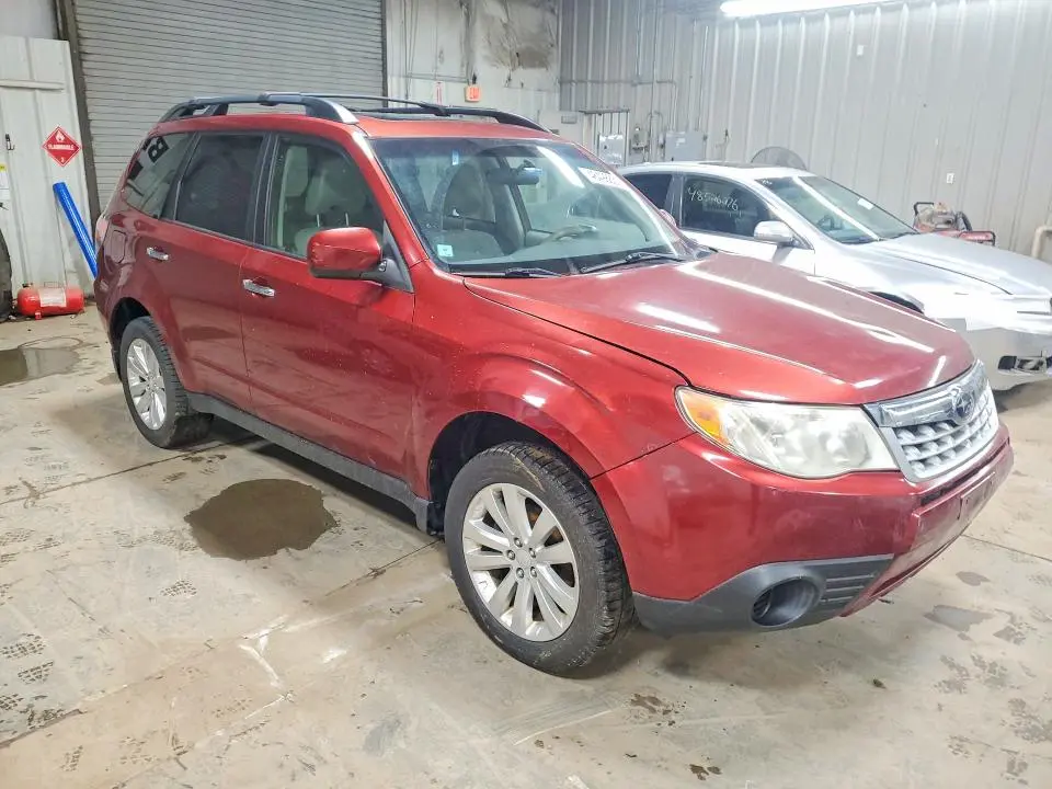 2013 SUBARU FORESTER 2.5X PREMIUM  