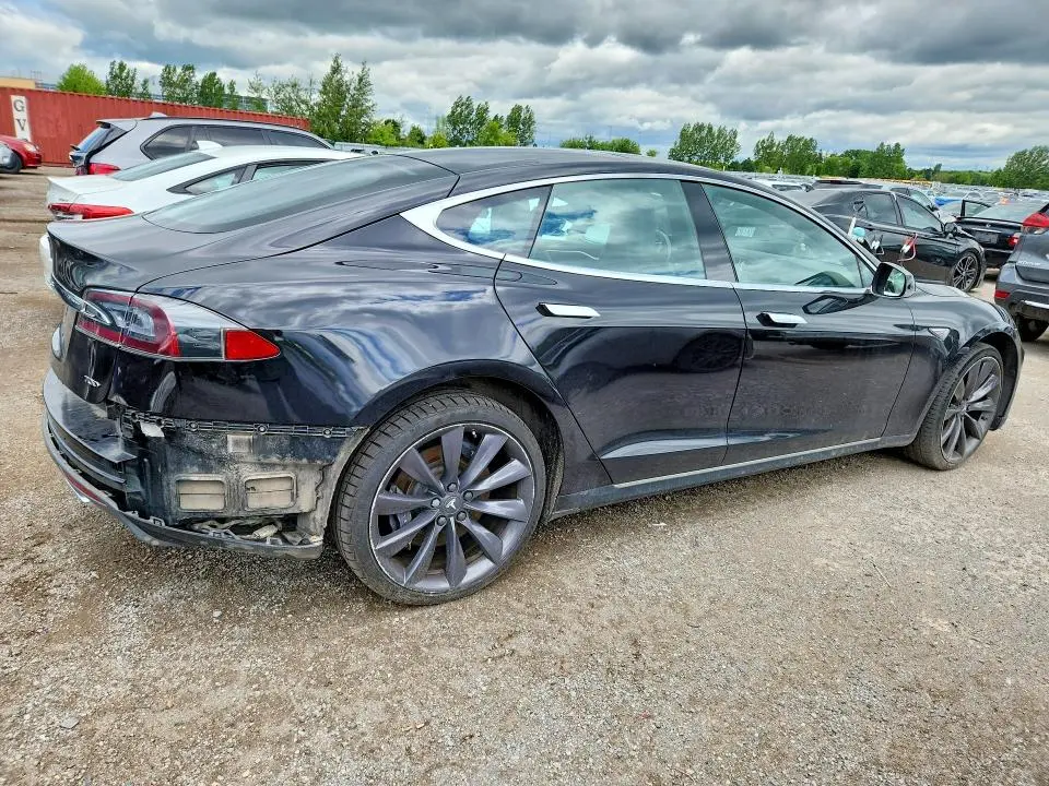 2015 TESLA MODEL S 70D  