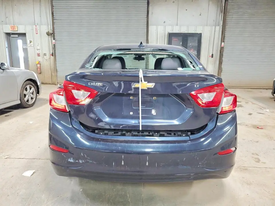 2016 CHEVROLET CRUZE LT  