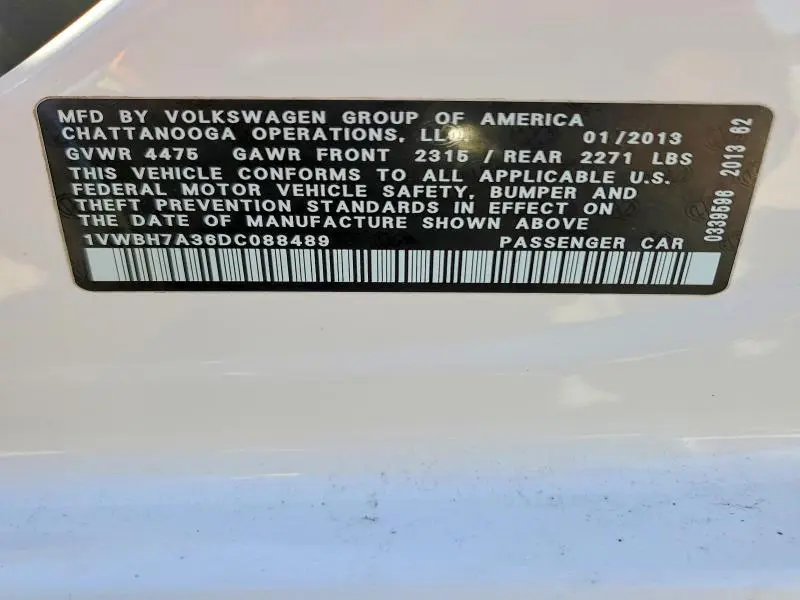 2013 VOLKSWAGEN PASSAT SE  