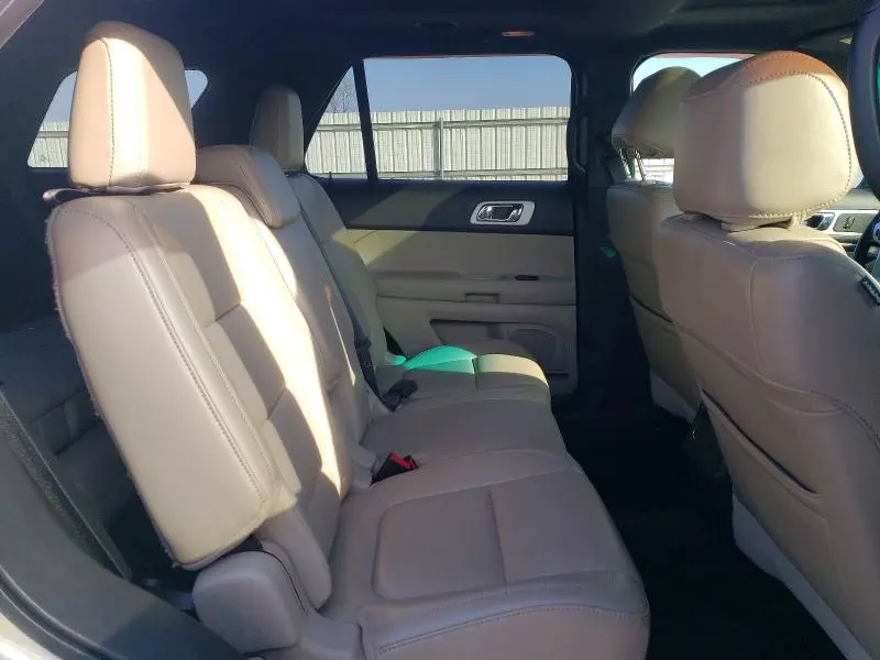 2011 FORD EXPLORER XLT  