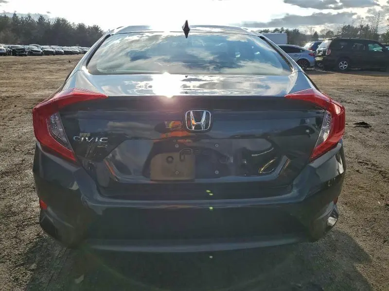 2018 HONDA CIVIC EX  
