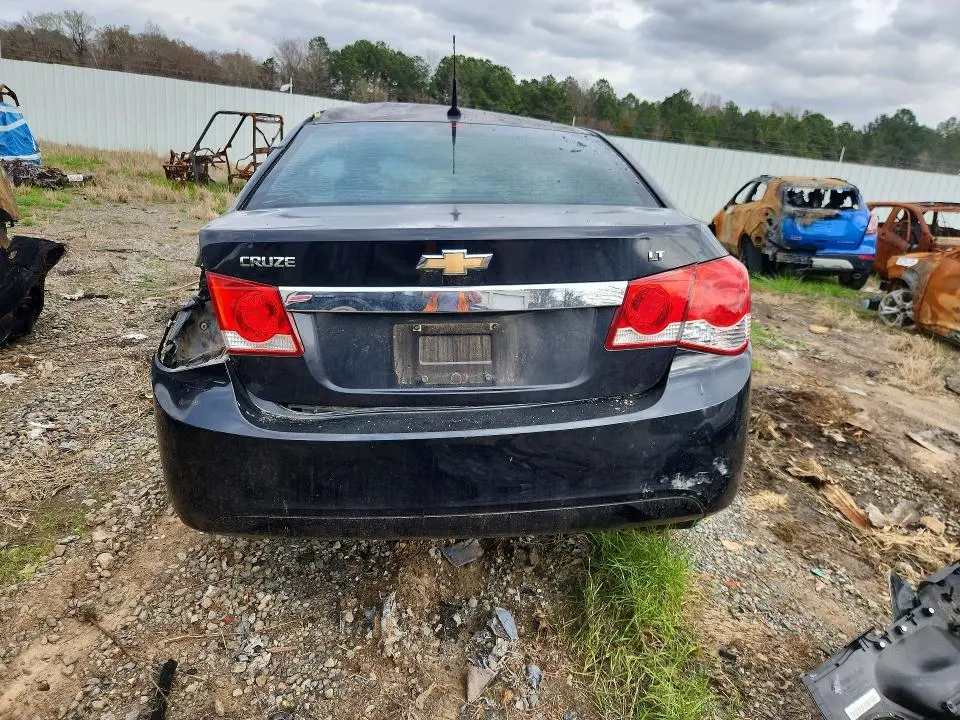 2011 CHEVROLET CRUZE LT  