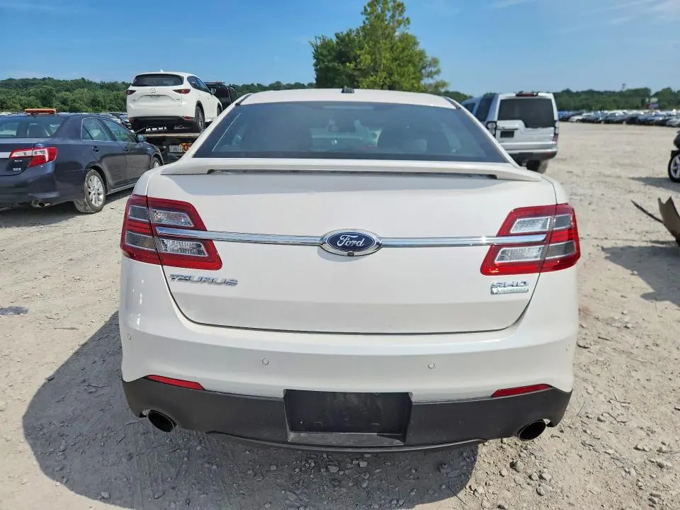 2015 FORD TAURUS SHO  