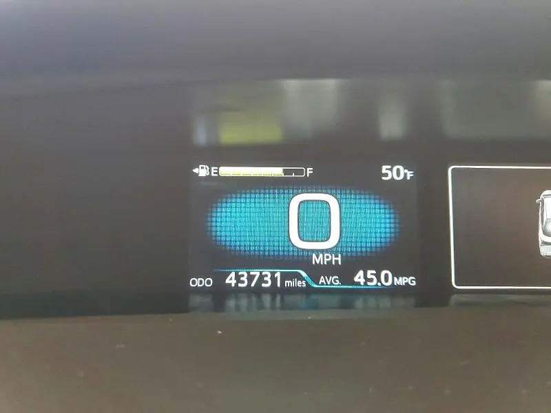 2022 TOYOTA PRIUS   