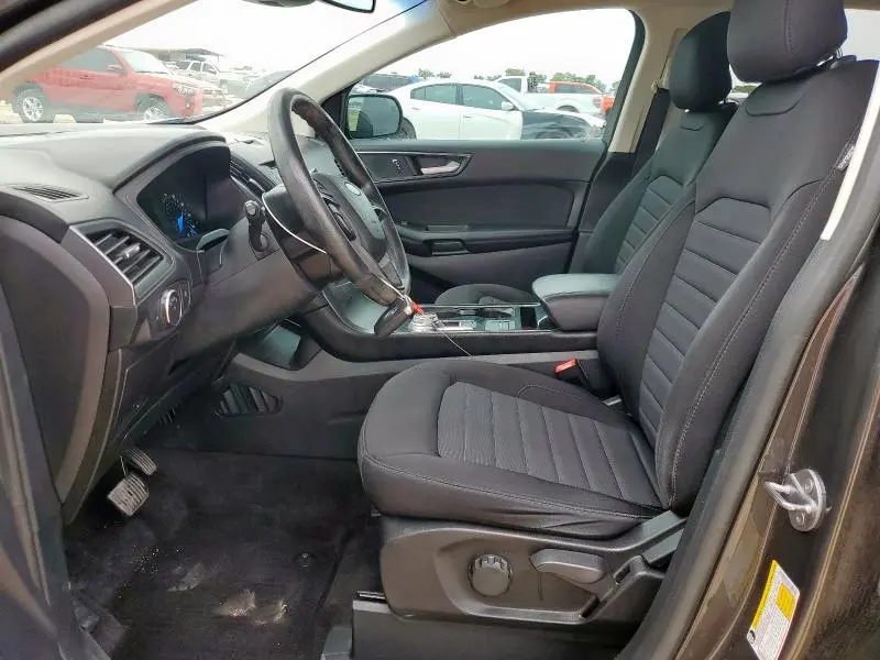2019 FORD EDGE SE  