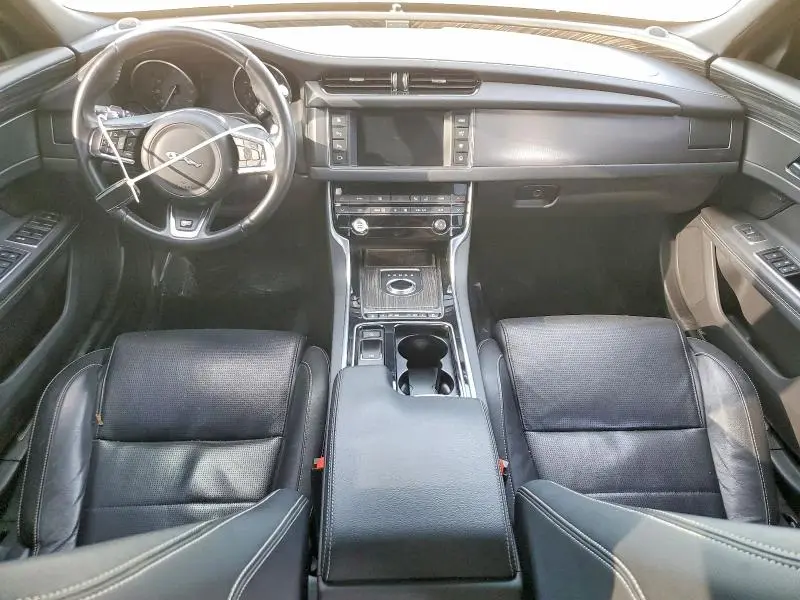 2018 JAGUAR XF S AWD V6 4D SEDAN