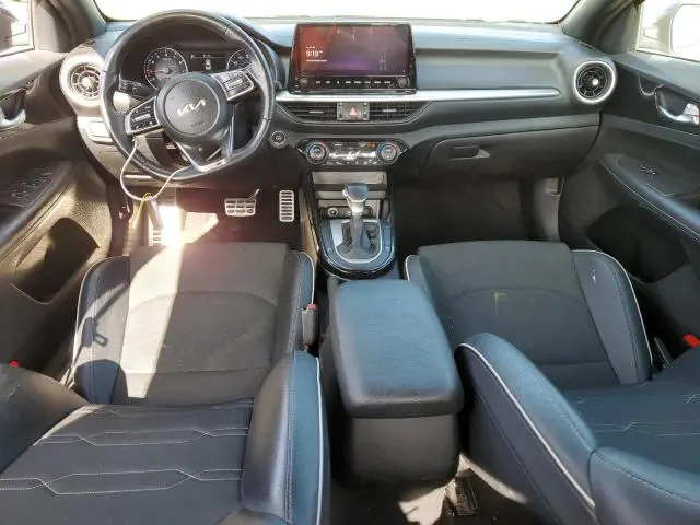 2023 KIA FORTE GT LINE  