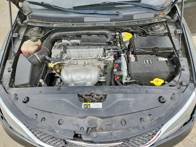 2016 CHRYSLER 200 LX  