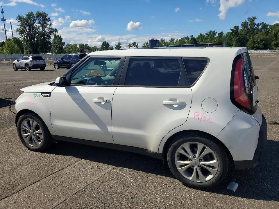 2015 KIA SOUL +  