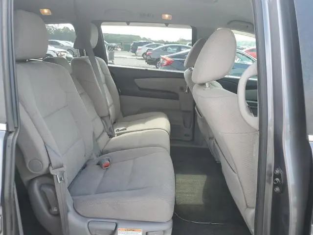 2016 HONDA ODYSSEY SE  