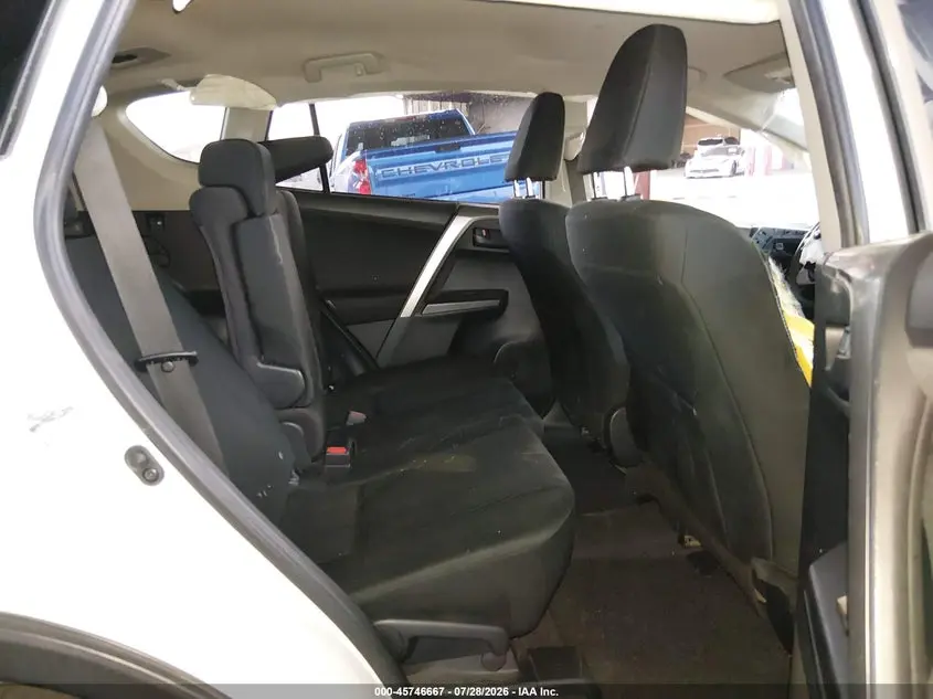 2017 TOYOTA RAV4 LE