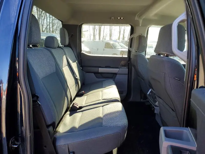 2023 FORD F150 LIGHTNING PRO  