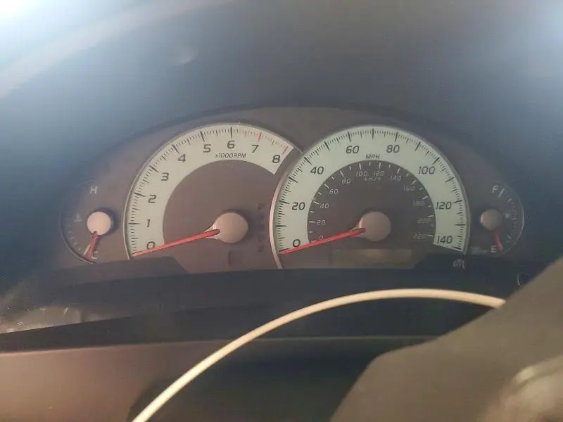 2011 TOYOTA CAMRY SE  