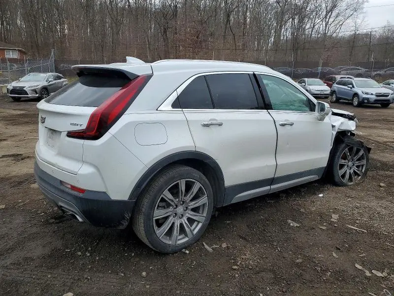 2019 CADILLAC XT4 PREMIUM LUXURY  