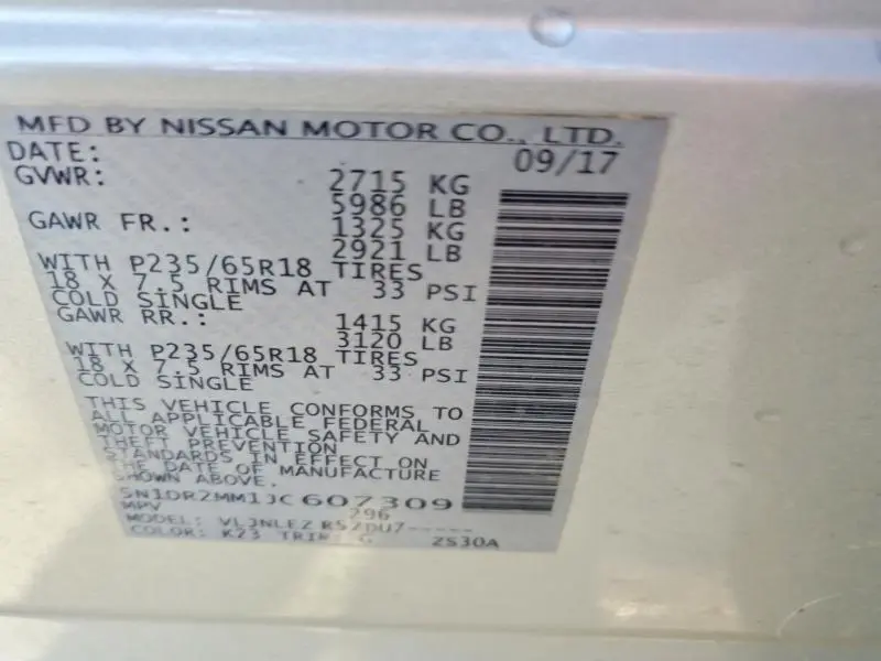 2018 NISSAN PATHFINDER SV  
