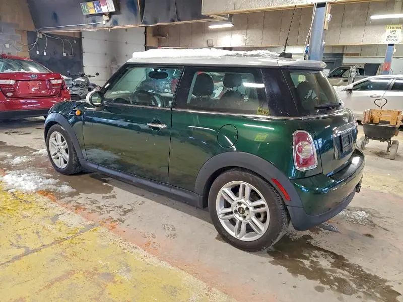 2012 MINI COOPER   