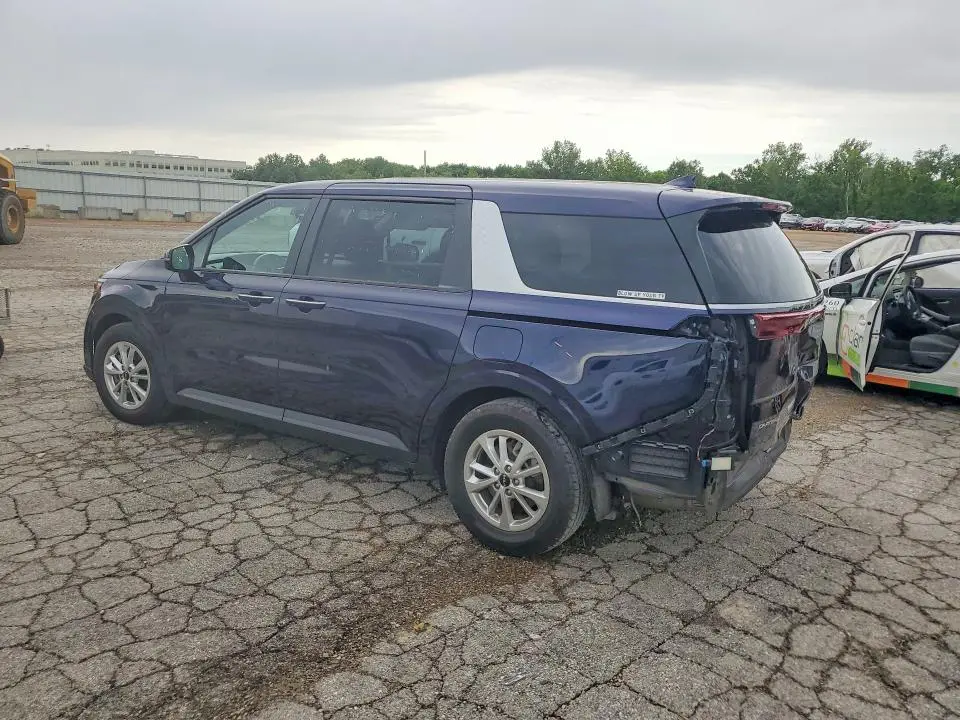 2023 KIA CARNIVAL LX  