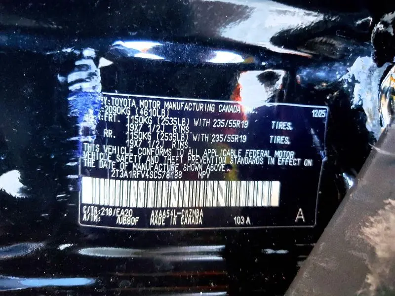 2025 TOYOTA RAV4 XLE PREMIUM  