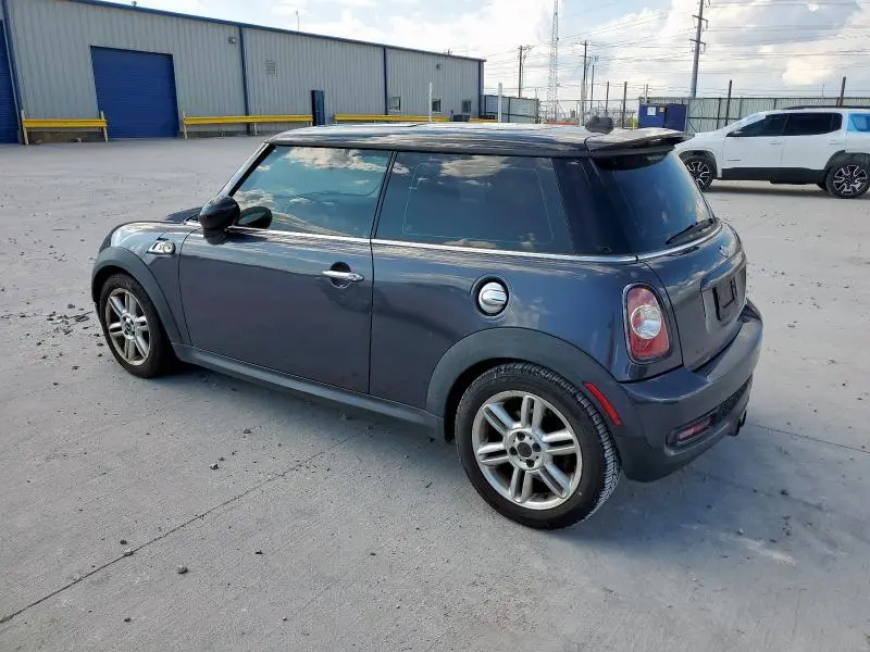 2013 MINI COOPER S  