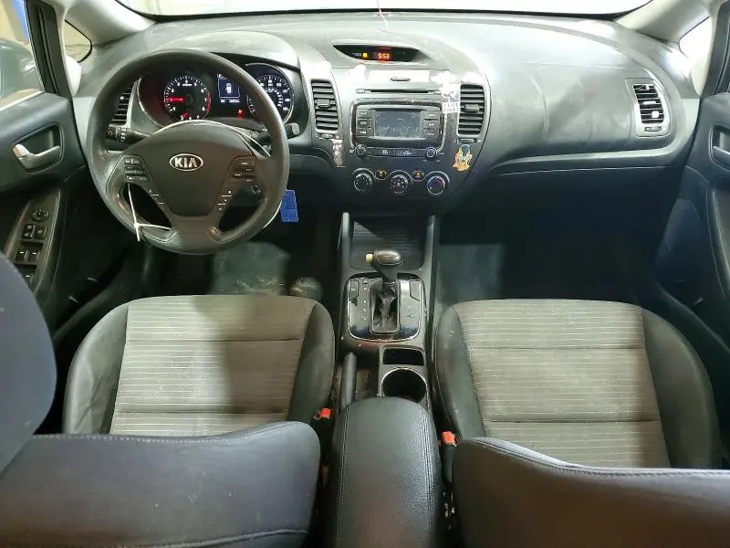 2017 KIA FORTE LX  