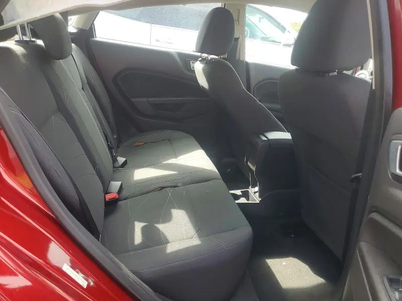 2014 FORD FIESTA SE  