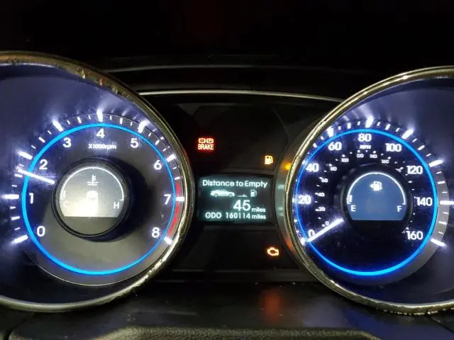 2012 HYUNDAI SONATA GLS  
