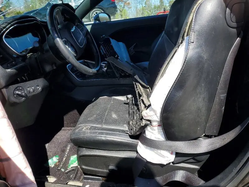 2016 DODGE CHALLENGER SXT  