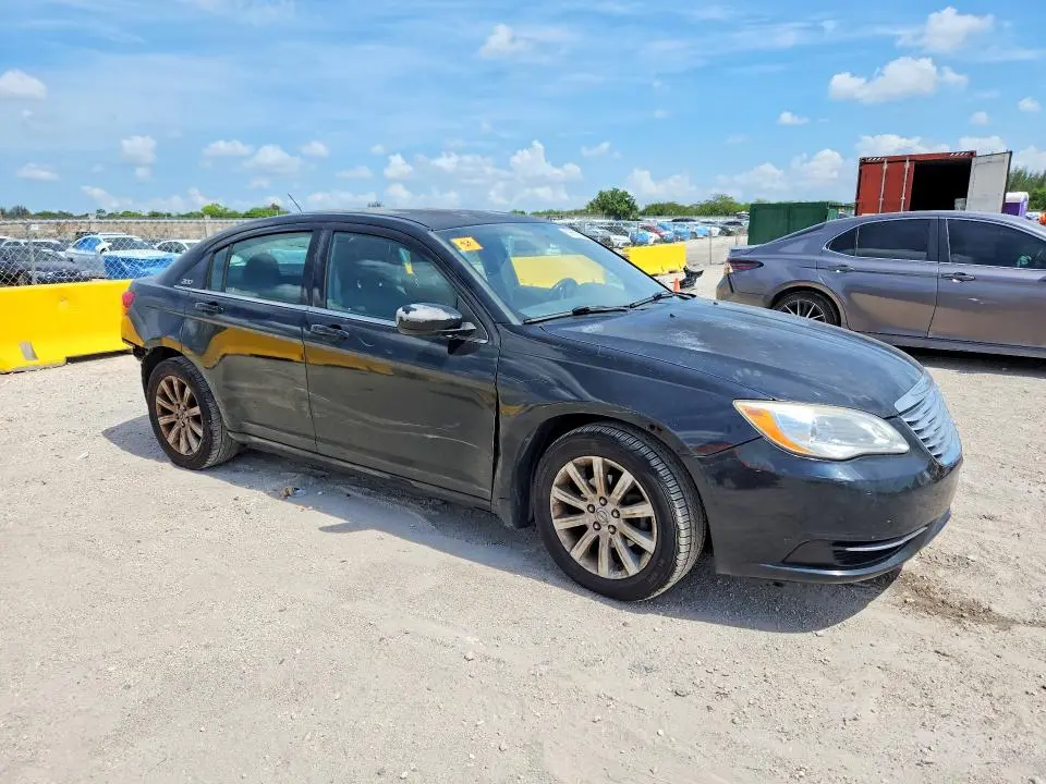 2011 CHRYSLER 200 TOURING  
