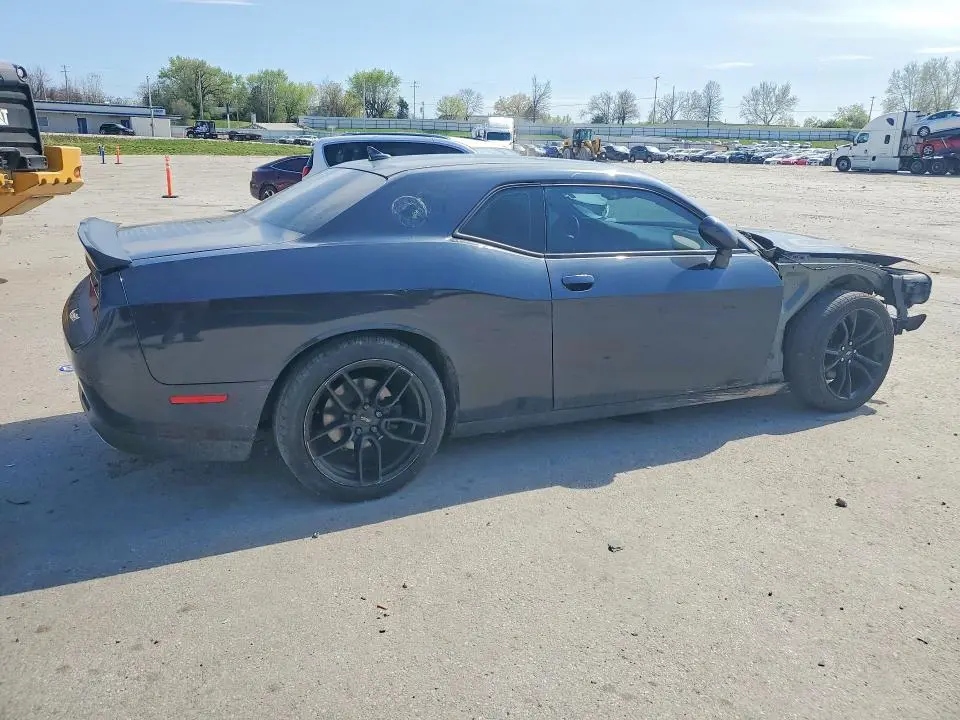 2017 DODGE CHALLENGER SXT  