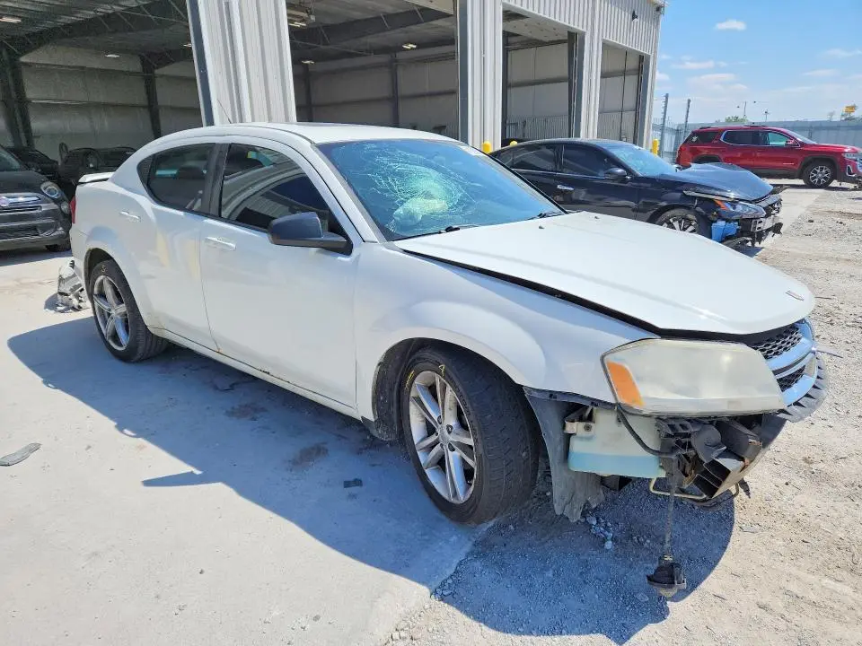 2011 DODGE AVENGER MAINSTREET  