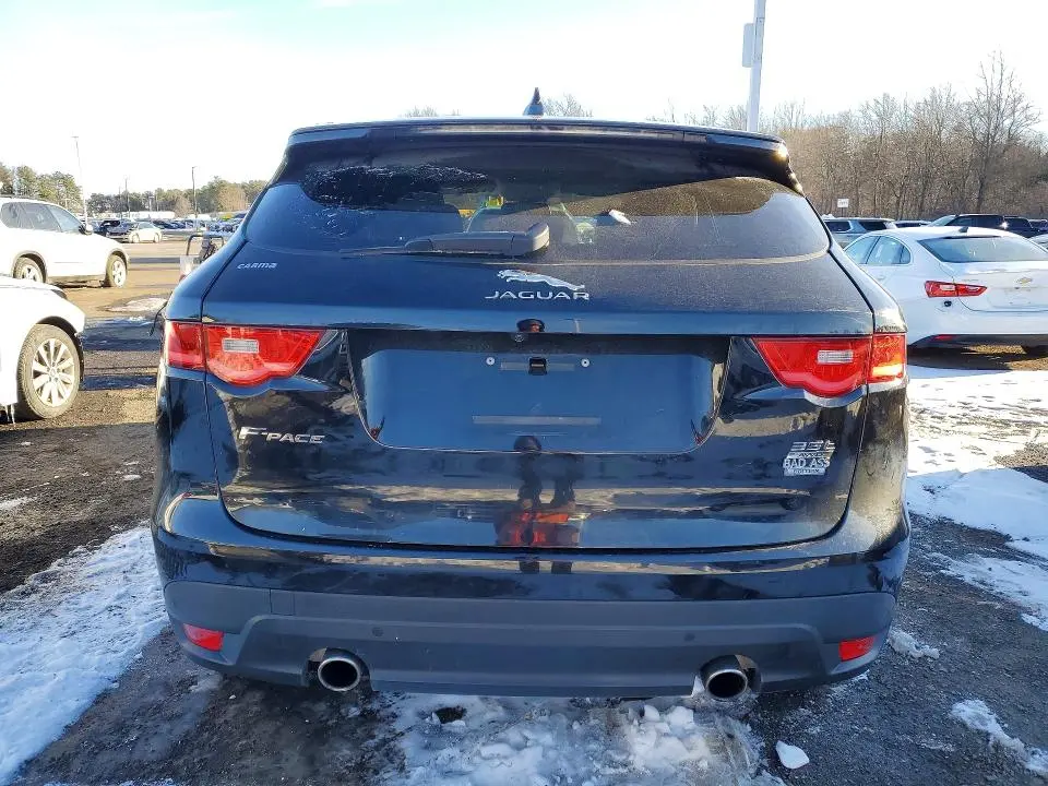 2017 JAGUAR F-PACE PRESTIGE  