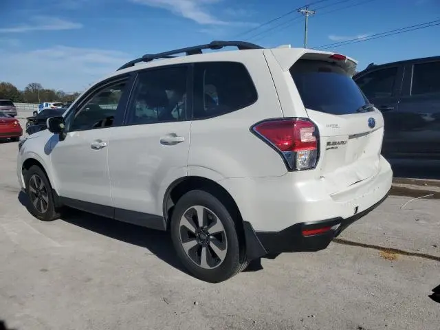 2017 SUBARU FORESTER   