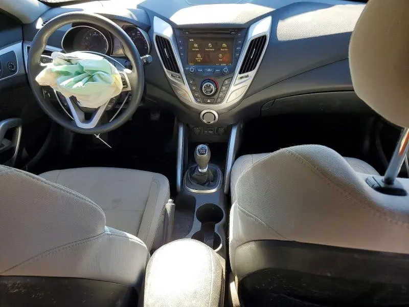 2013 HYUNDAI VELOSTER   