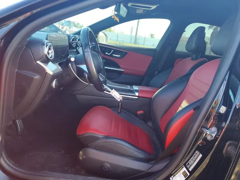 2023 MERCEDES-BENZ C 300  