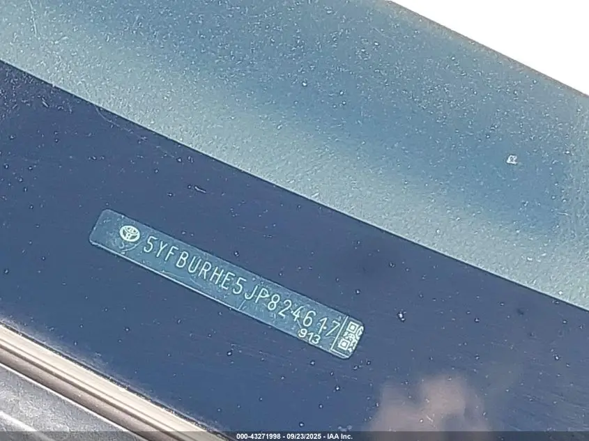 2018 TOYOTA COROLLA LE