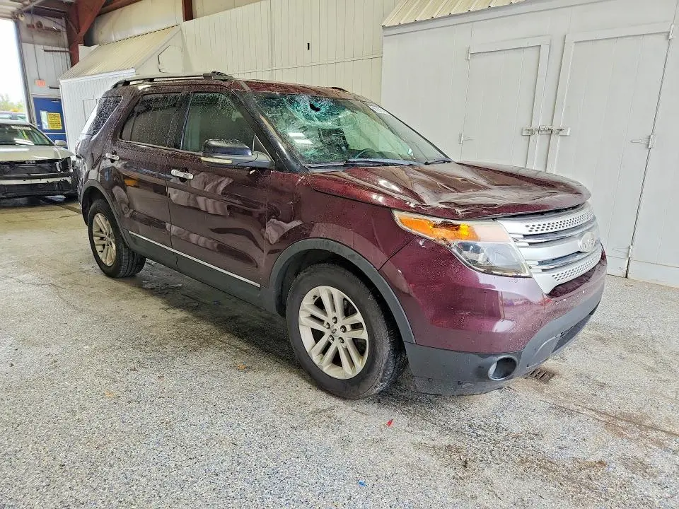 2011 FORD EXPLORER XLT  